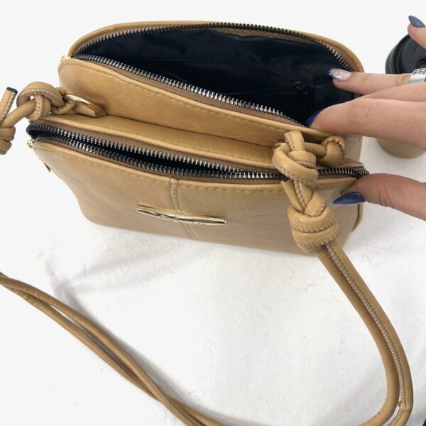 کیف کوچک| خرید کیف راحت دستی و بند دار  برند پانیذ کد 2995 - Image 4